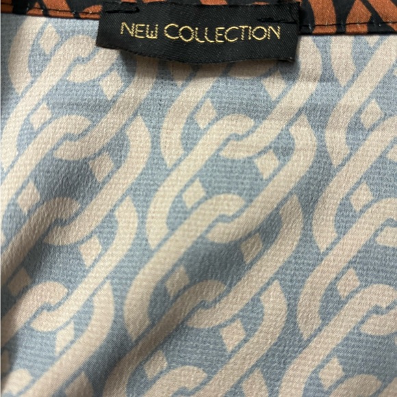 New Collection 3/4 sleeve roll tab  tie top. EUC - Picture 3 of 4